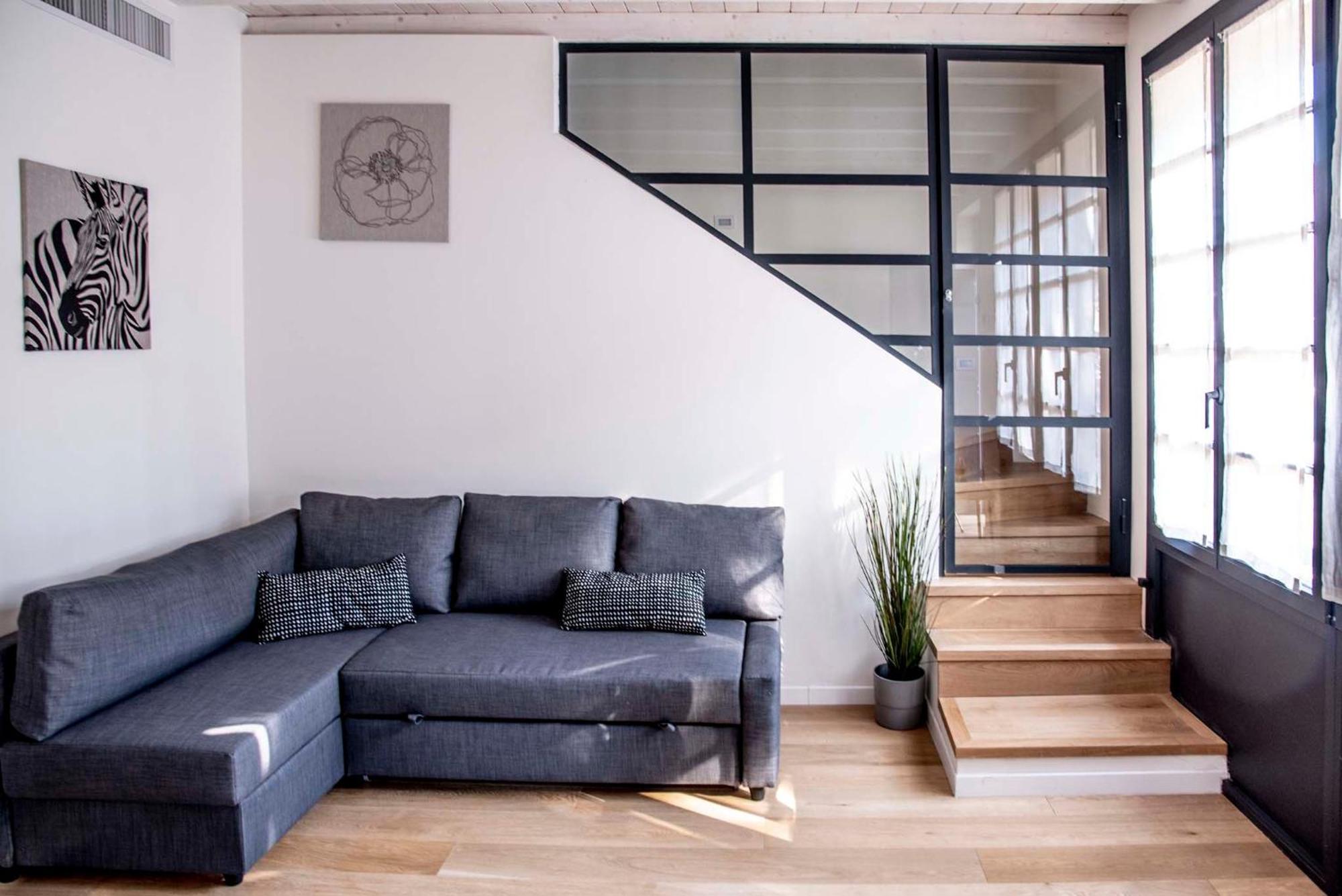 Maffucci 26 - Brand New Flat With Private Parking Spot Appartement *